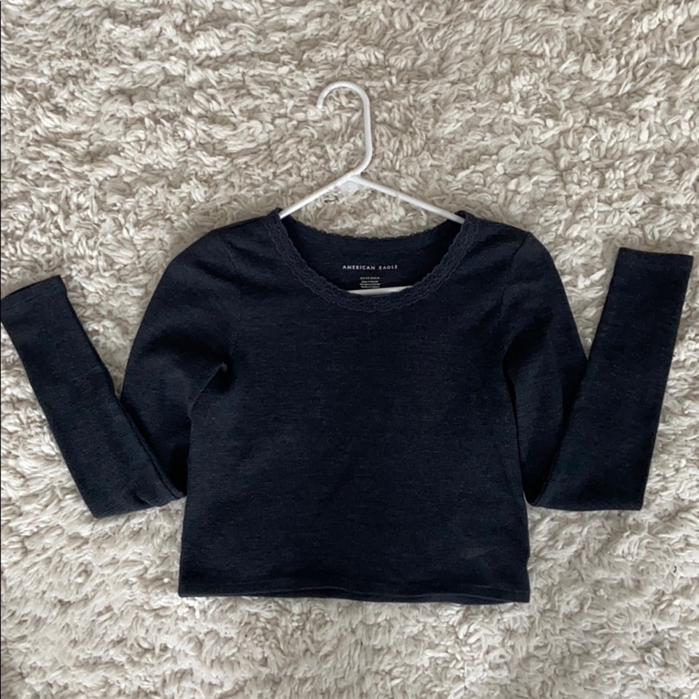 american eagle cropped long sleeve